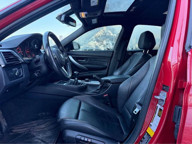 bmw 3 series 2013 WBA3B9G59DNR79097 image bmw 3 series 2013 WBA3B9G59DNR79097 image